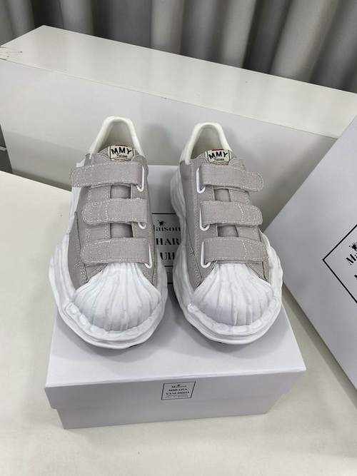 סניקרס "BLAKEY" OG Sole קנבס נמוכות עם סקוץ'
