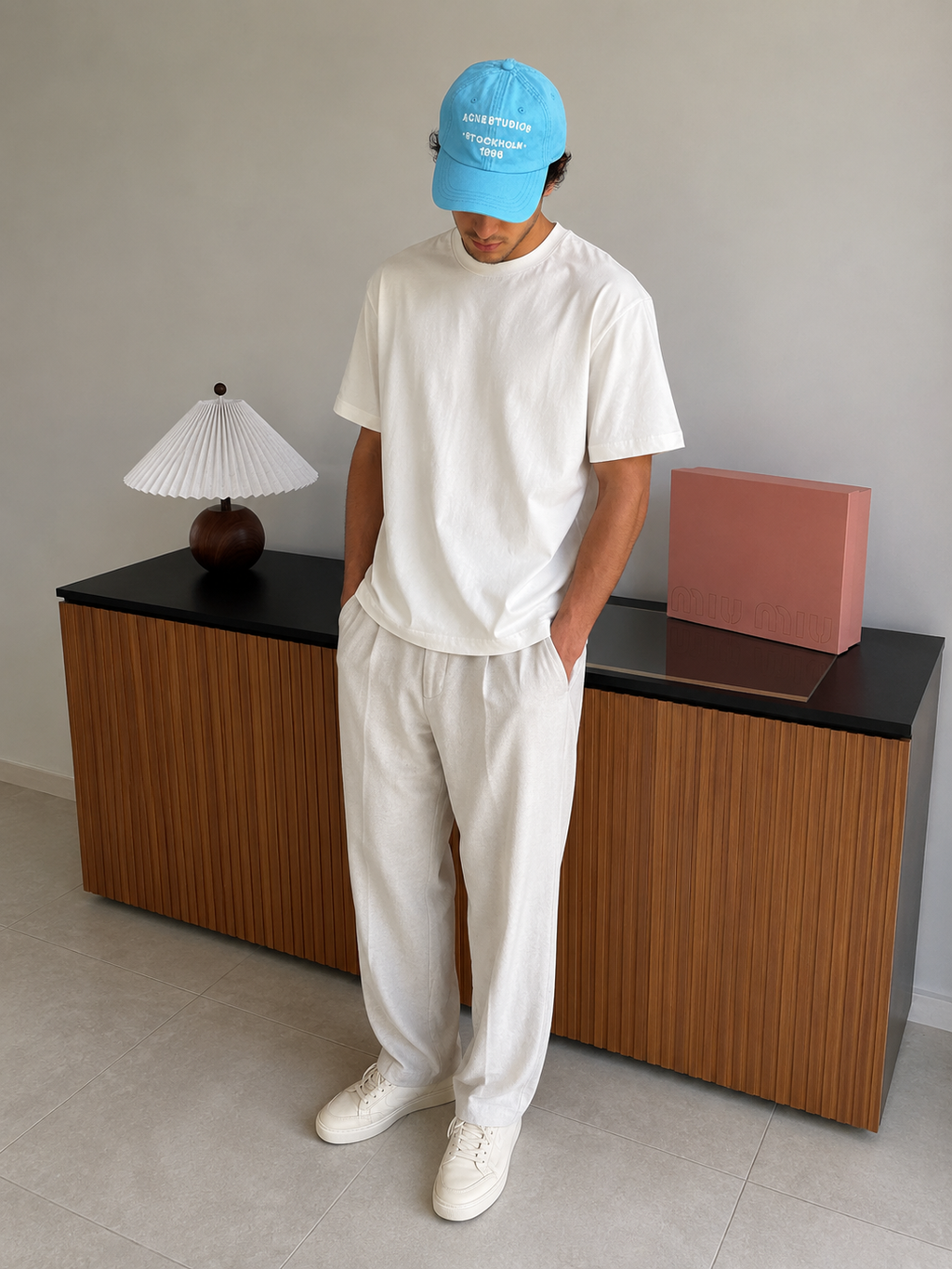כובע כחול של Acne Studios